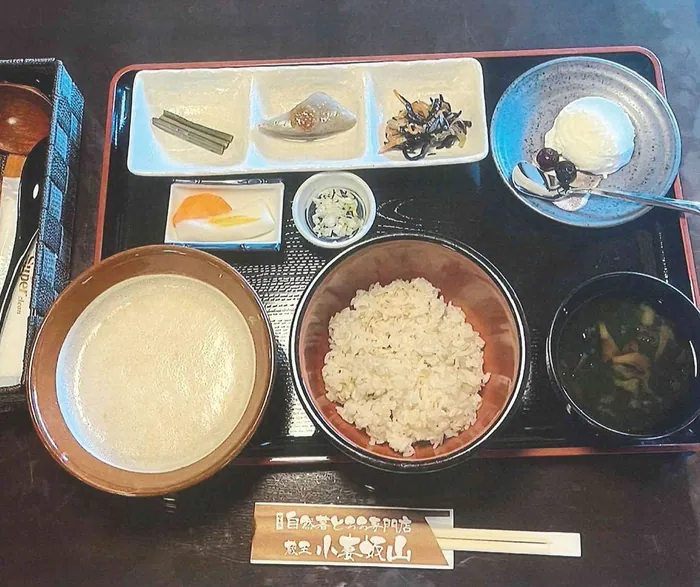 山藥泥專門店 藏王小妻坂山
